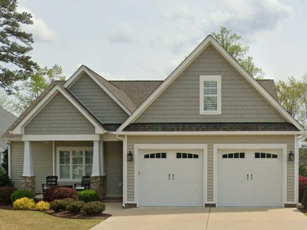 Craftsman Home Plan with Open Floor Plan and CAD Designs