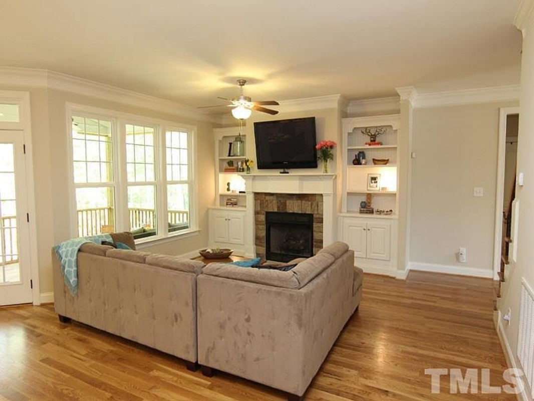 Spacious 2-Story House Plan with Elegant Craftsman Architecture