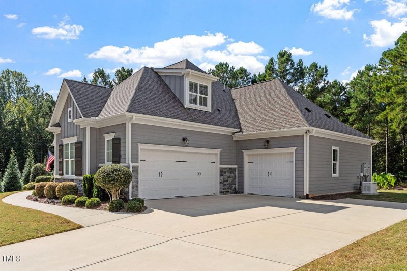 Versatile 1-Story House Plan with CAD Designs & Open Layout
