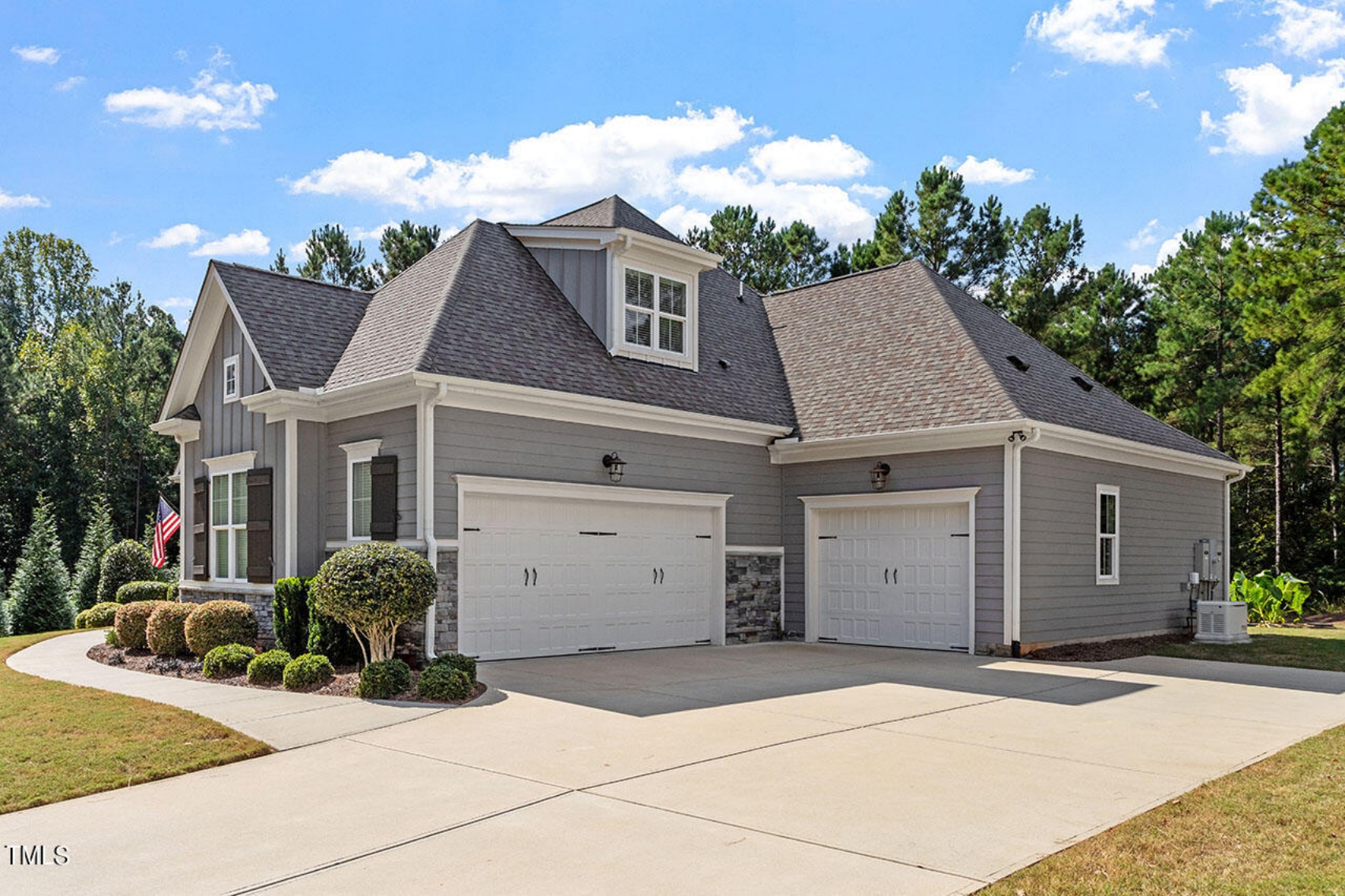 Versatile 1-Story House Plan with CAD Designs & Open Layout