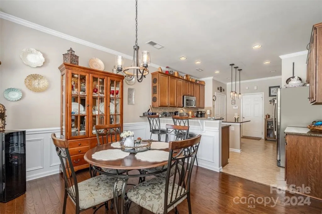 Elegant 3-Story Townhome Blueprint with Spacious Layout