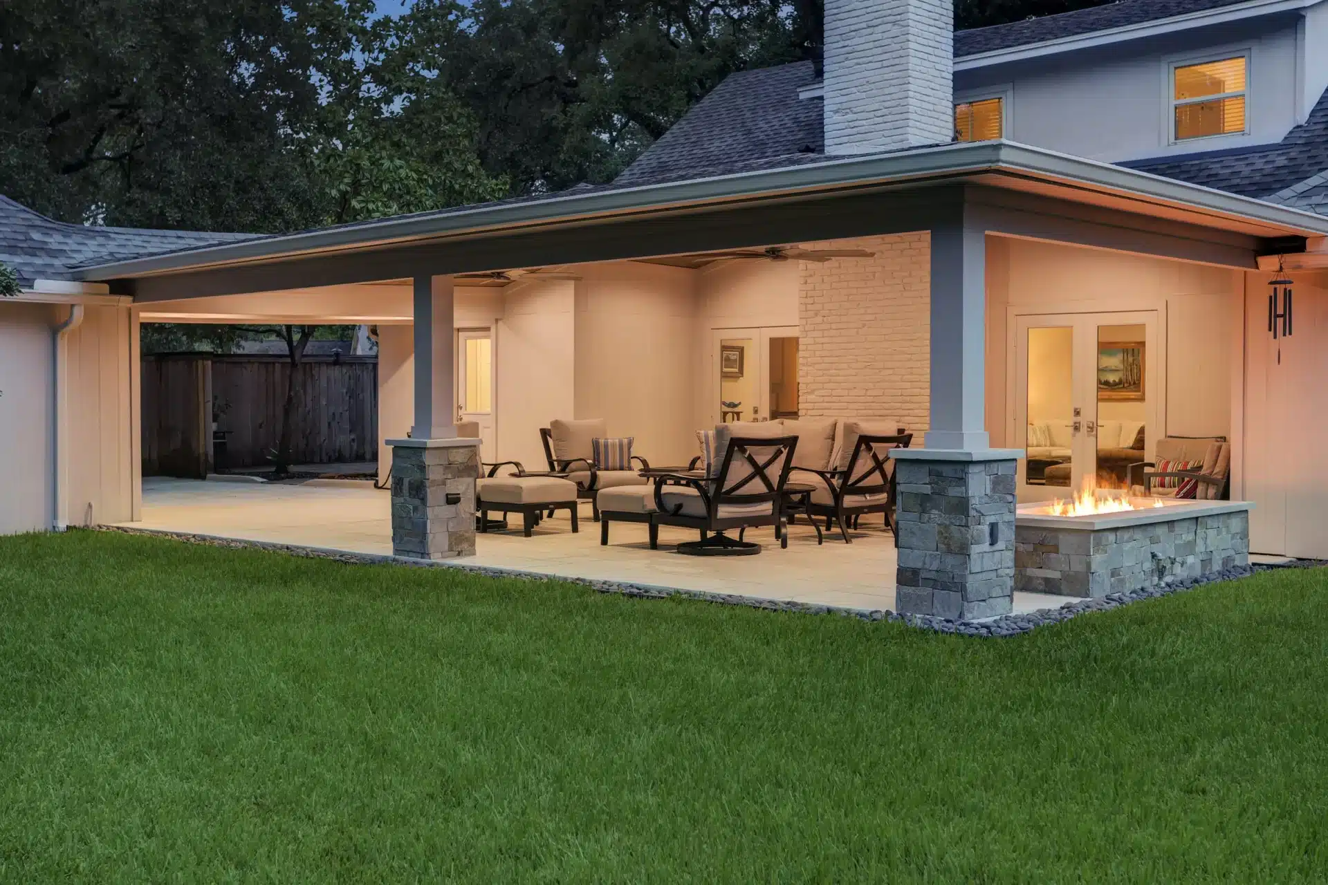 Home Plans with Patio