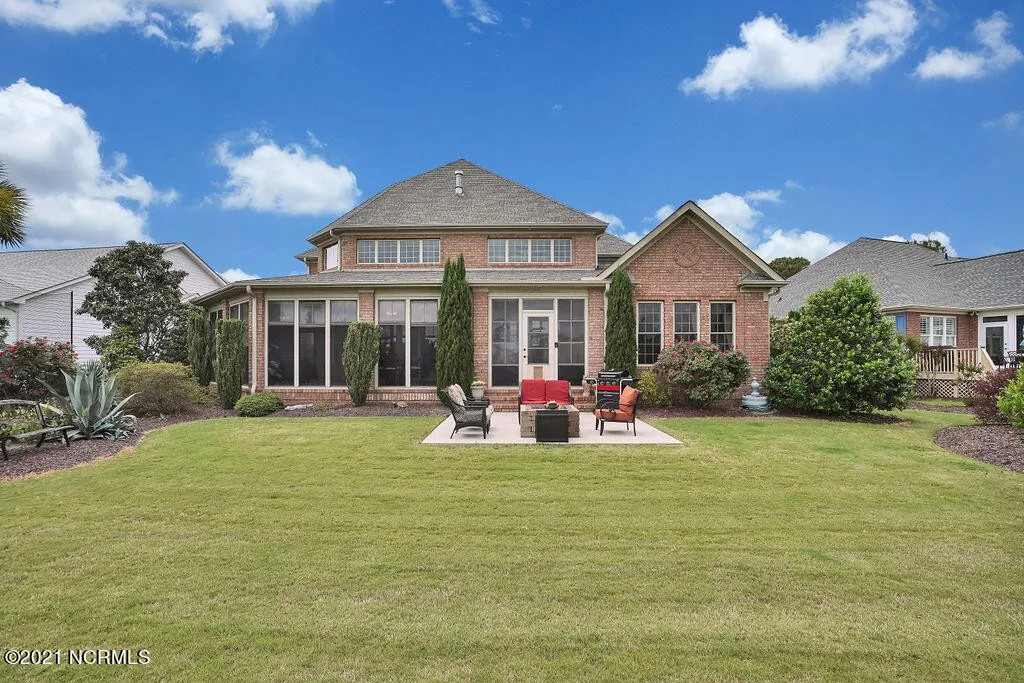 Elegant 2-Story Home Plan with 4 Beds, CAD Blueprint Designs