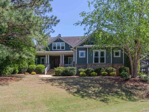 Spacious 1.5-Story Craftsman House Plan with Open Floor Layout
