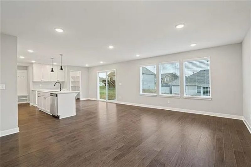 Floor Plan, Blueprint & CAD Designs