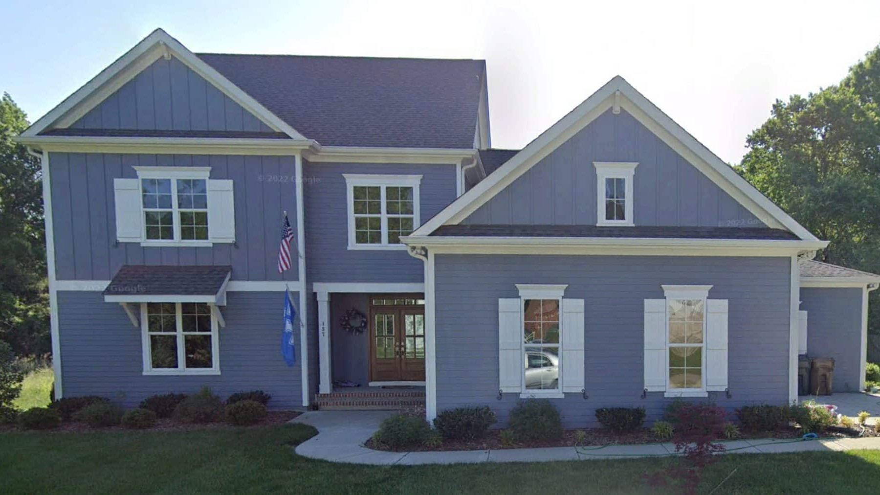Architectural house Plan with 5 Bedrooms and 2 Floors