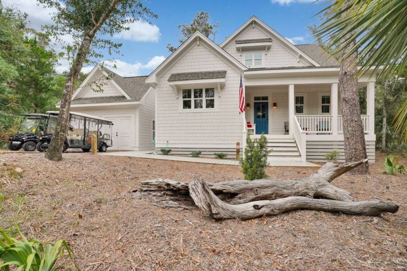 Beach Cottage Floor Plan with Detached Garage and CAD Designs