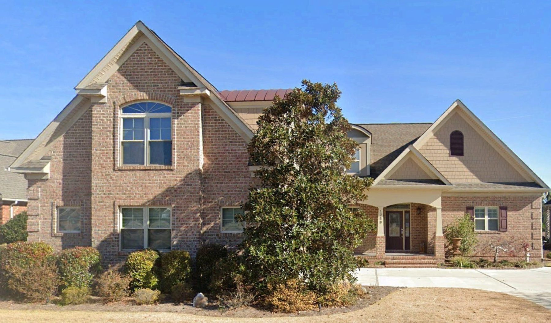 Beautiful 2-Story house Plan with CAD Blueprints and Modern Designs