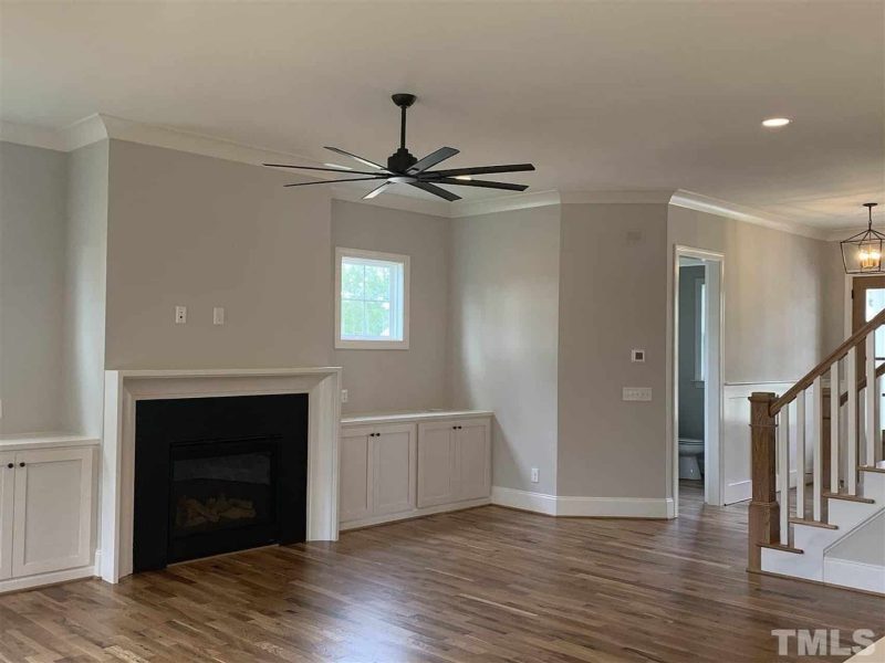 Beautiful Southern house Floor Plan with 2 Stories and CAD Designs