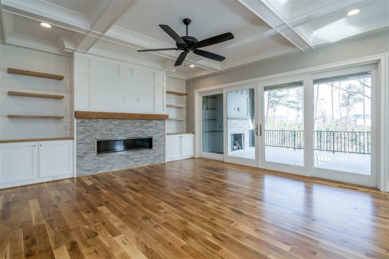 Charming 2-Story house Plan with Spacious Floor Plan and Modern Designs