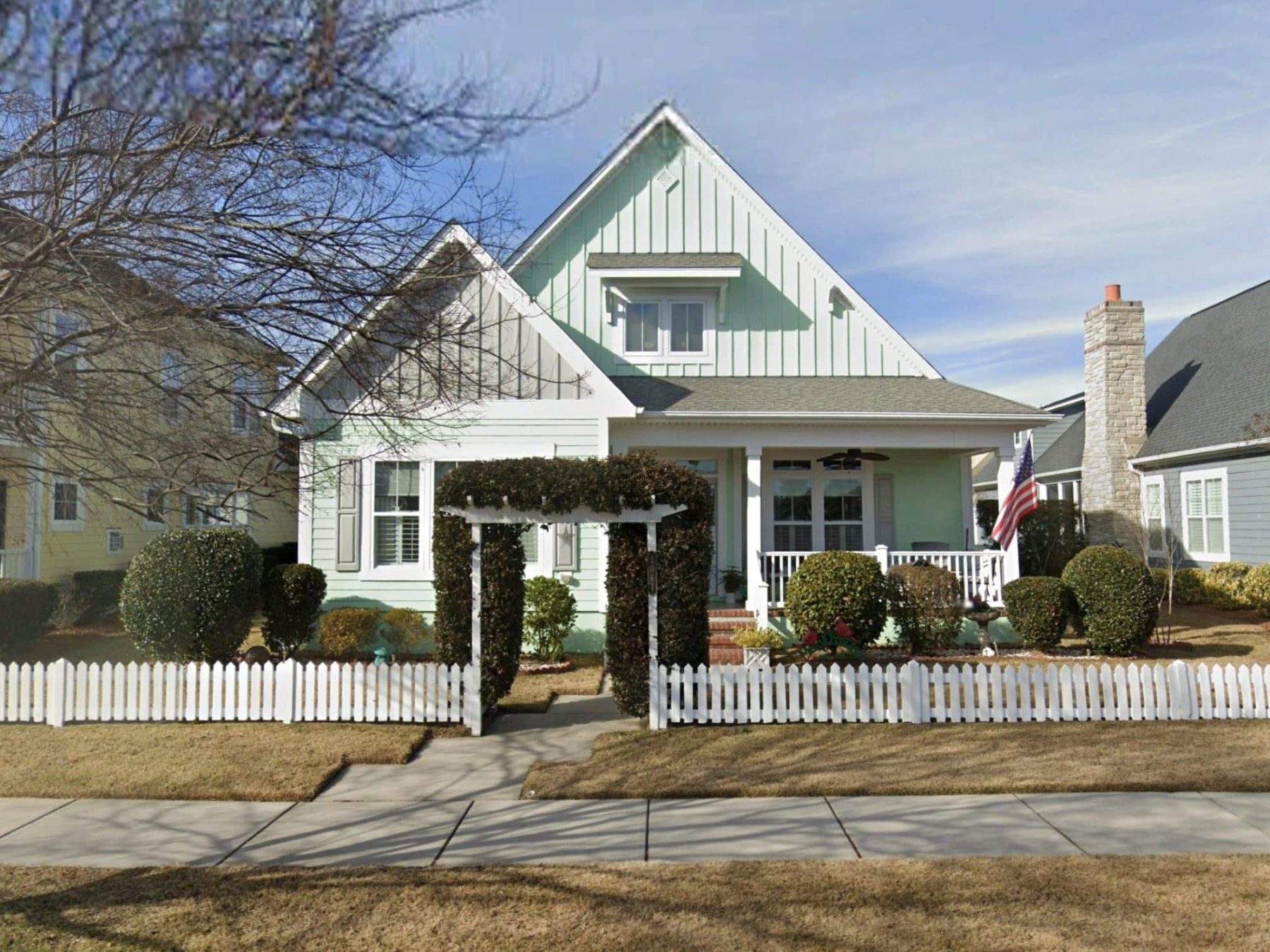 Charming 3-Bed Cottage house Plan & Blueprint Designs