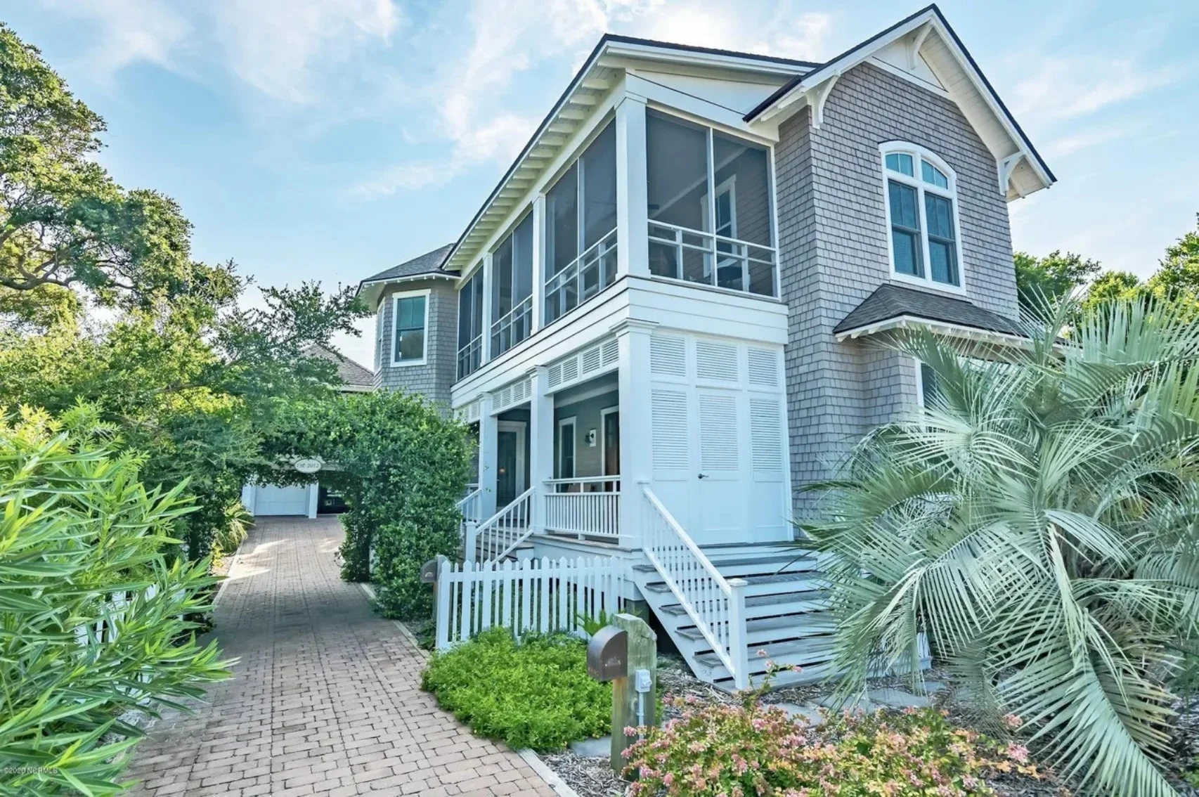 Charming house Floor Plan: Coastal Blueprint with 2 Floors