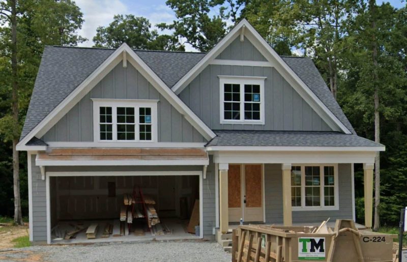 Charming house Plan with 1.5 Floors and Detailed CAD Designs