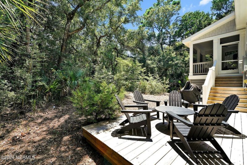 Coastal Craftsman house Plan with Open Floor Designs and CAD Blueprints
