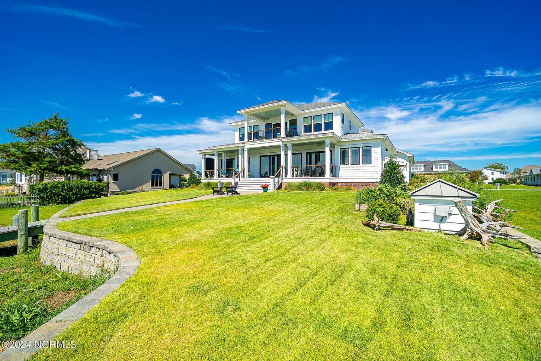 Coastal house Floor Plan - Modern Architecture Blueprint Designs