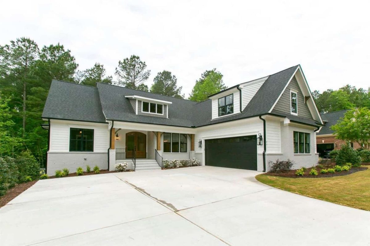Craftsman house Floor Plan: CAD Blueprint with Elegant Designs