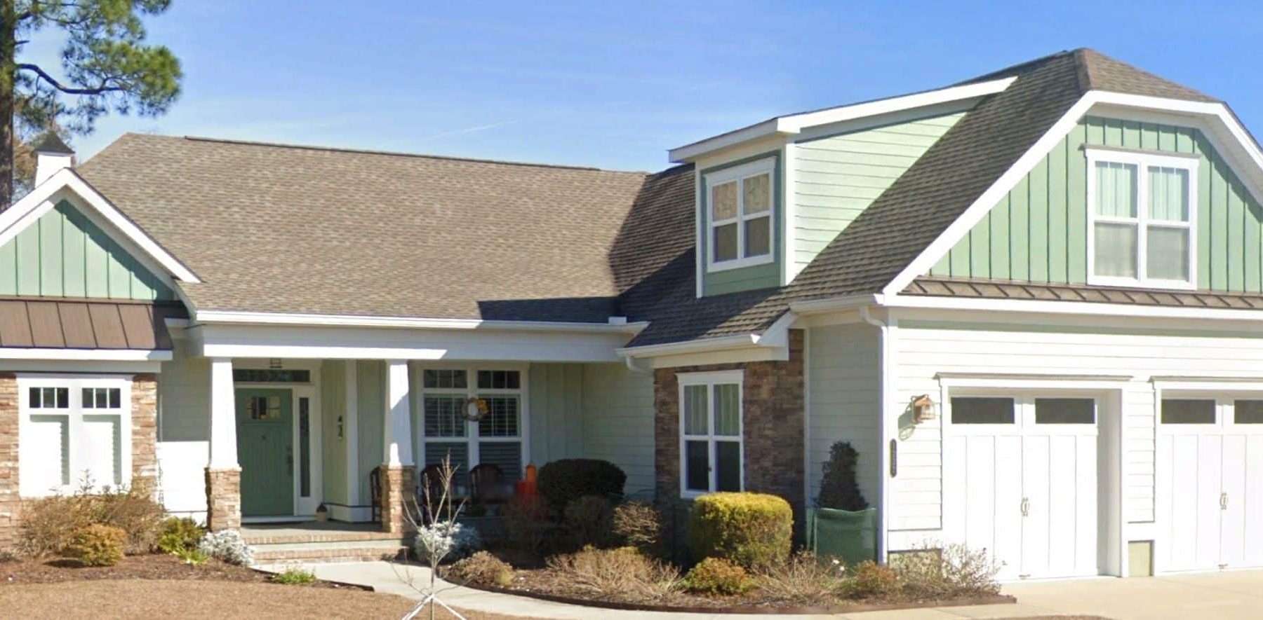 Craftsman house Plan: 2-Story, 3-Bed, 2-Bath Floor Plan