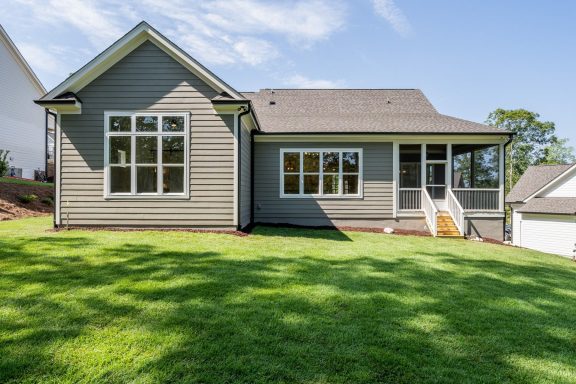 Craftsman house Plan with 2 Floors,CAD Blueprint & Design