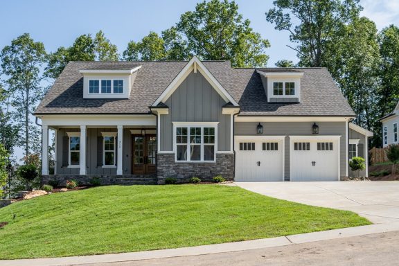 Craftsman house Plan with 2 Floors,CAD Blueprint & Design