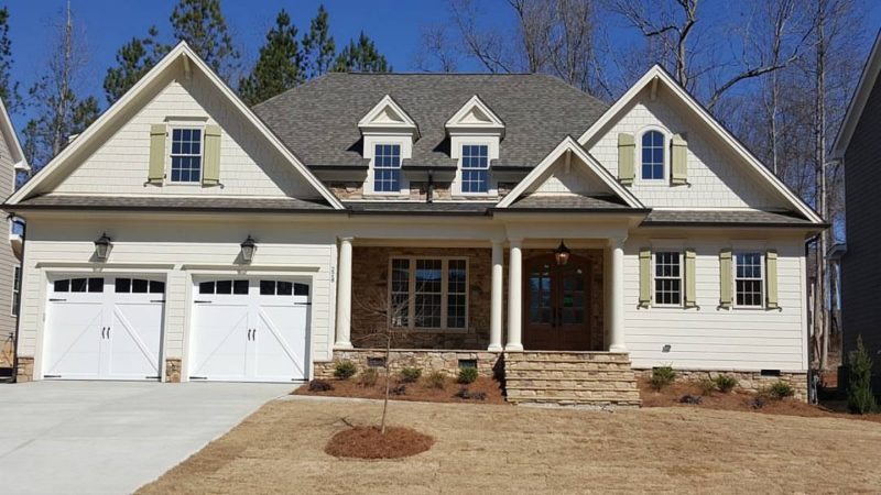 Craftsman house Plan with 2 Floors, CAD Designs & Features