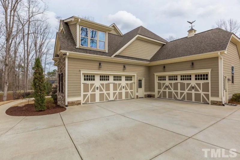 Craftsman house Plan with 2-Story Design, CAD Blueprint & Features
