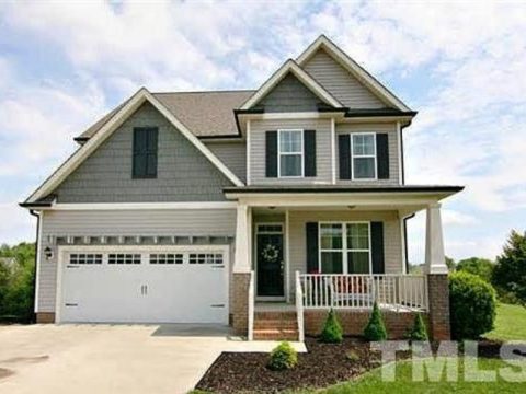 Craftsman house Plan with 4 Bedrooms, 3 Baths, and CAD Designs