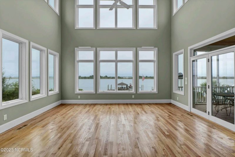 Craftsman house Plan with Modern Floor Plans and CAD Designs