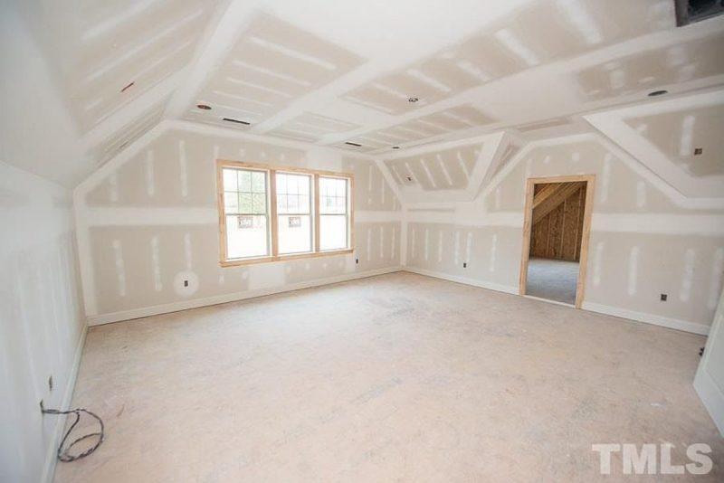 Custom house Blueprint with 4 Beds, 3 Baths & Floor Plan Designs