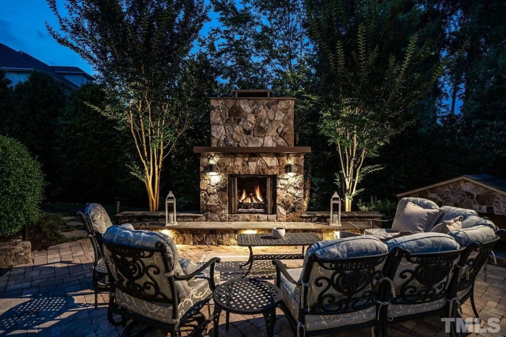 Custom house Blueprint with 4 Beds,4.5 Baths,Open Floor Plan Designs