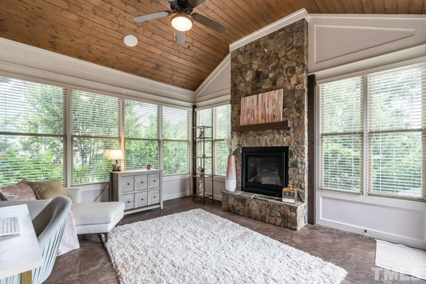 Custom house Blueprint with 4 Beds,4.5 Baths,Open Floor Plan Designs