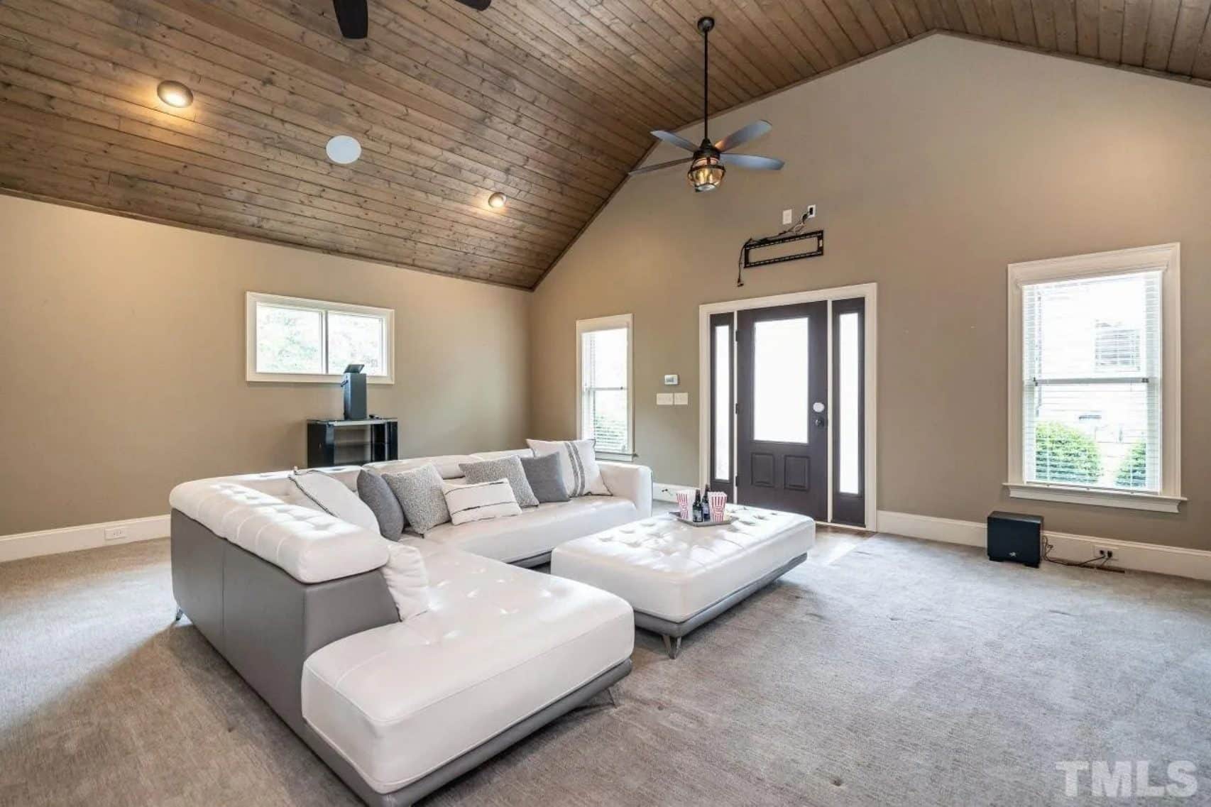 Custom house Blueprint with 4 Beds,4.5 Baths,Open Floor Plan Designs