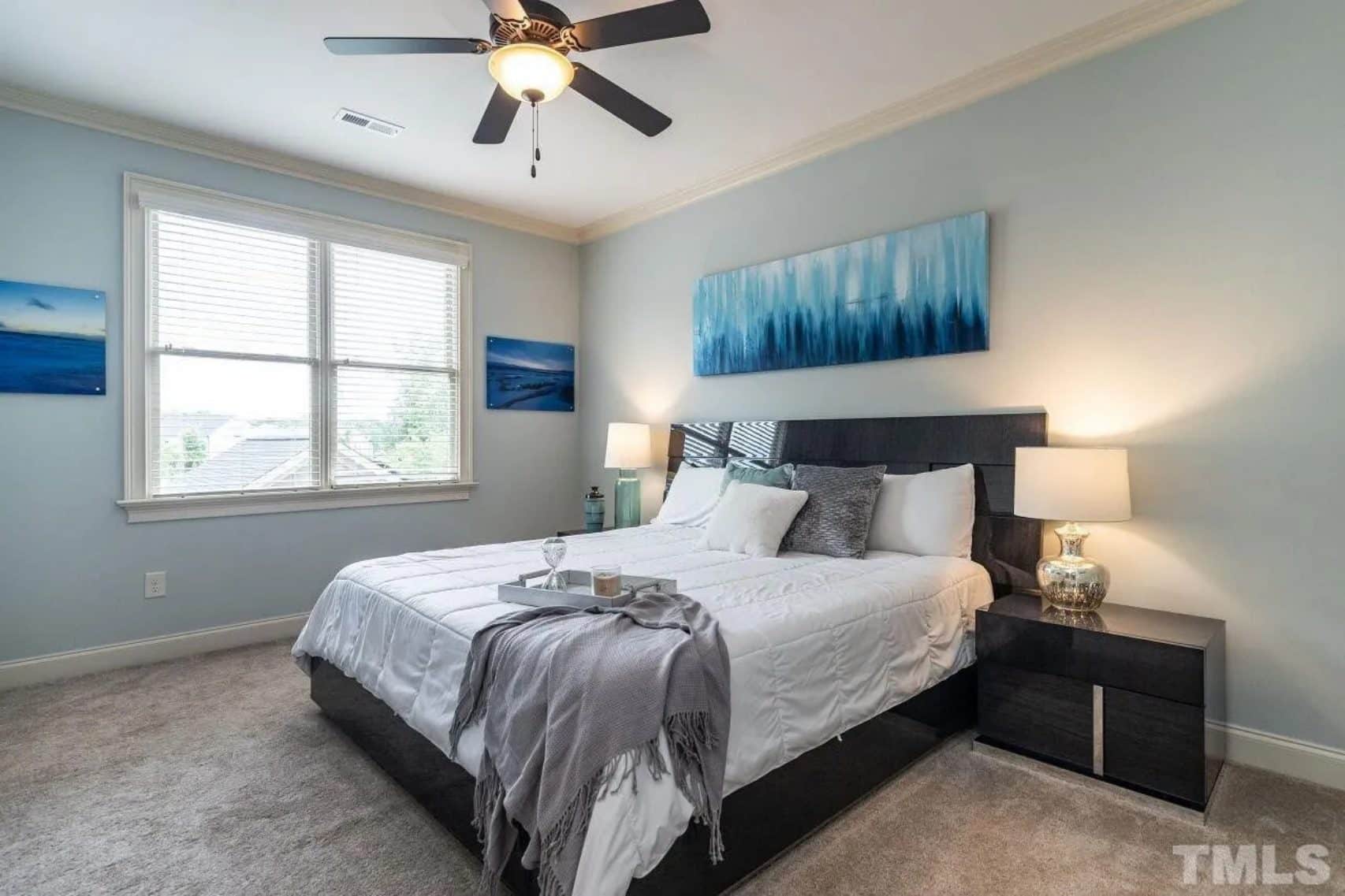 Custom house Blueprint with 4 Beds,4.5 Baths,Open Floor Plan Designs