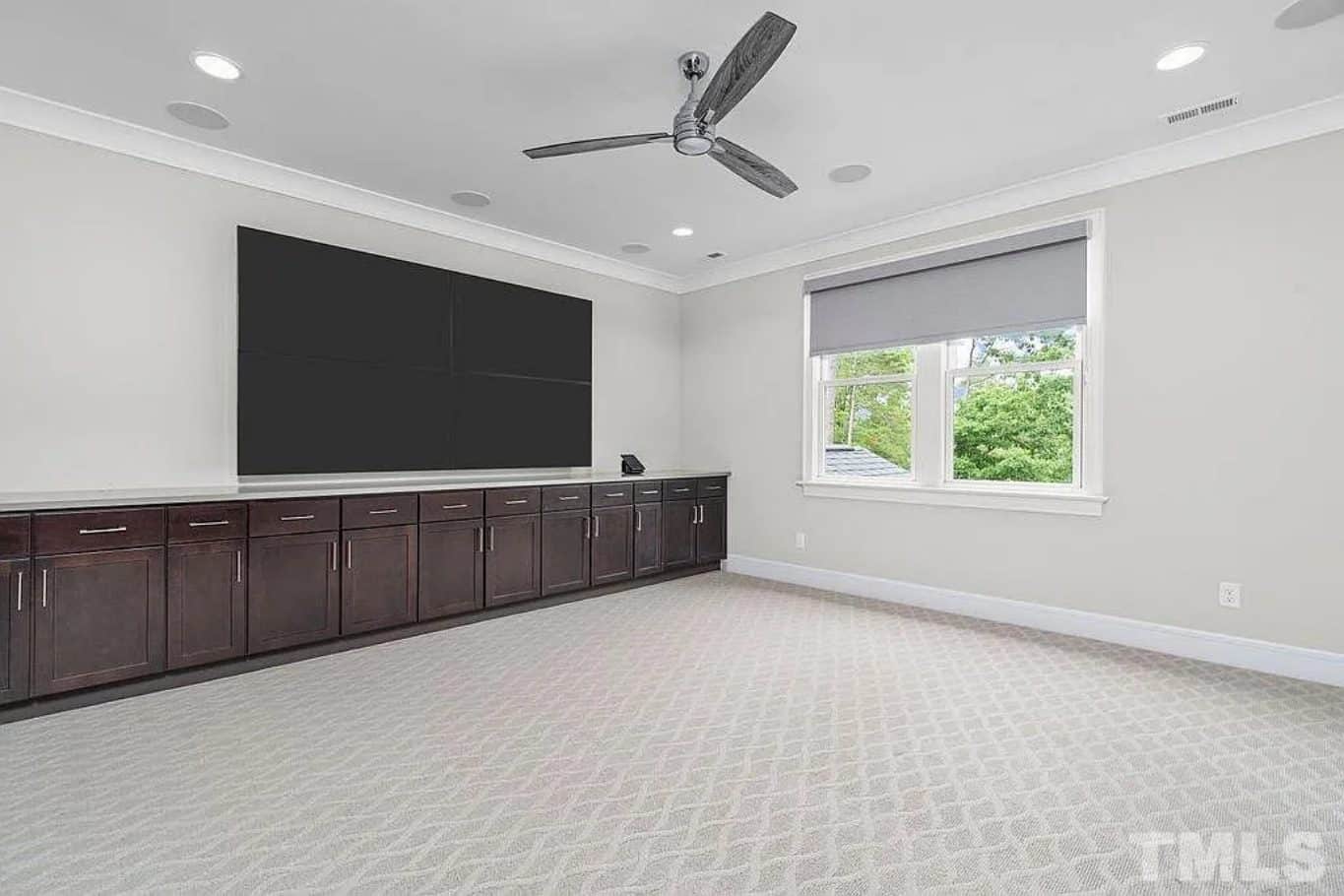 Custom house Plan with 4 Beds,CAD Blueprint,and Features