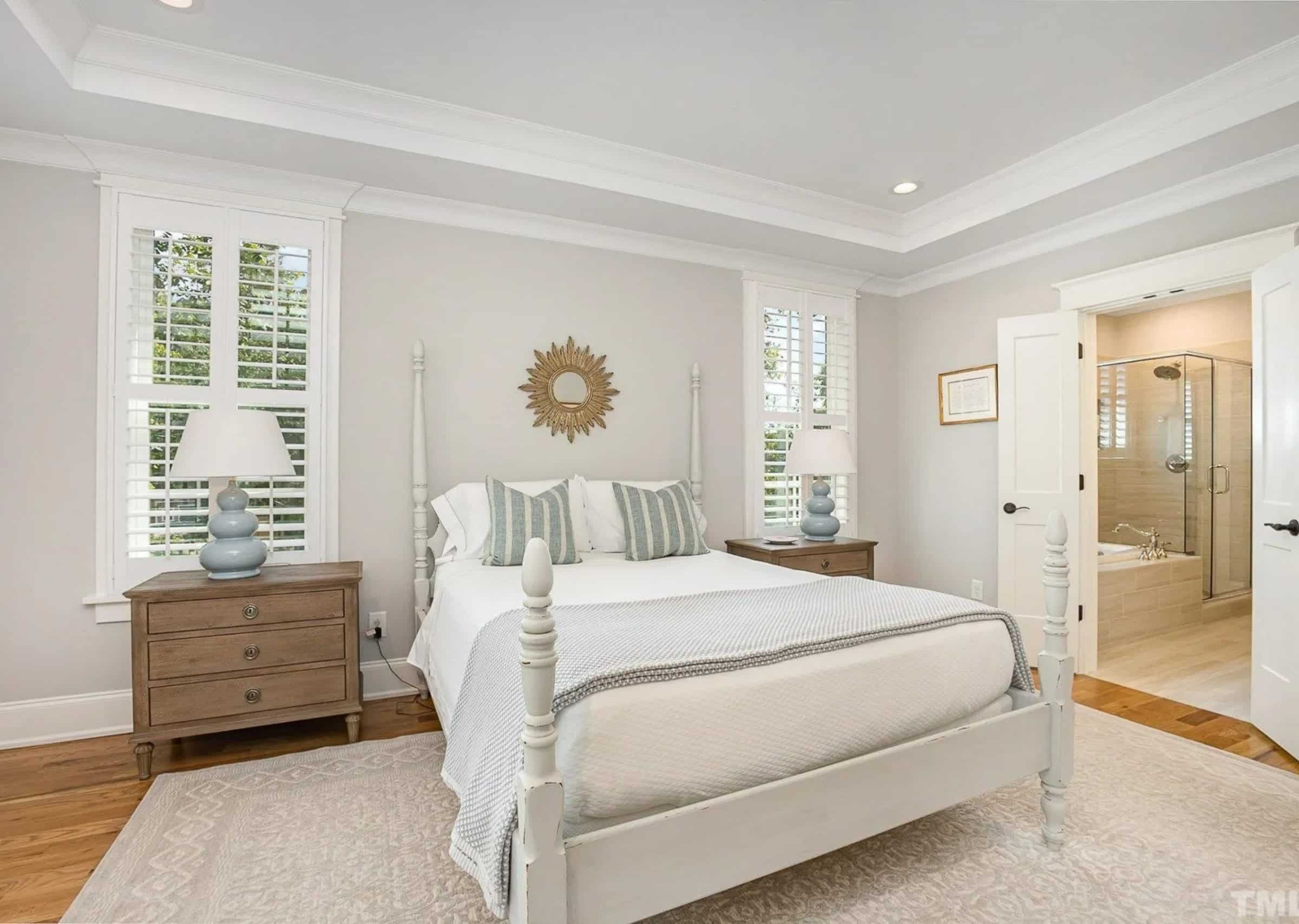 Custom Transitional house Plan with 4 Bedrooms and Elegant Features