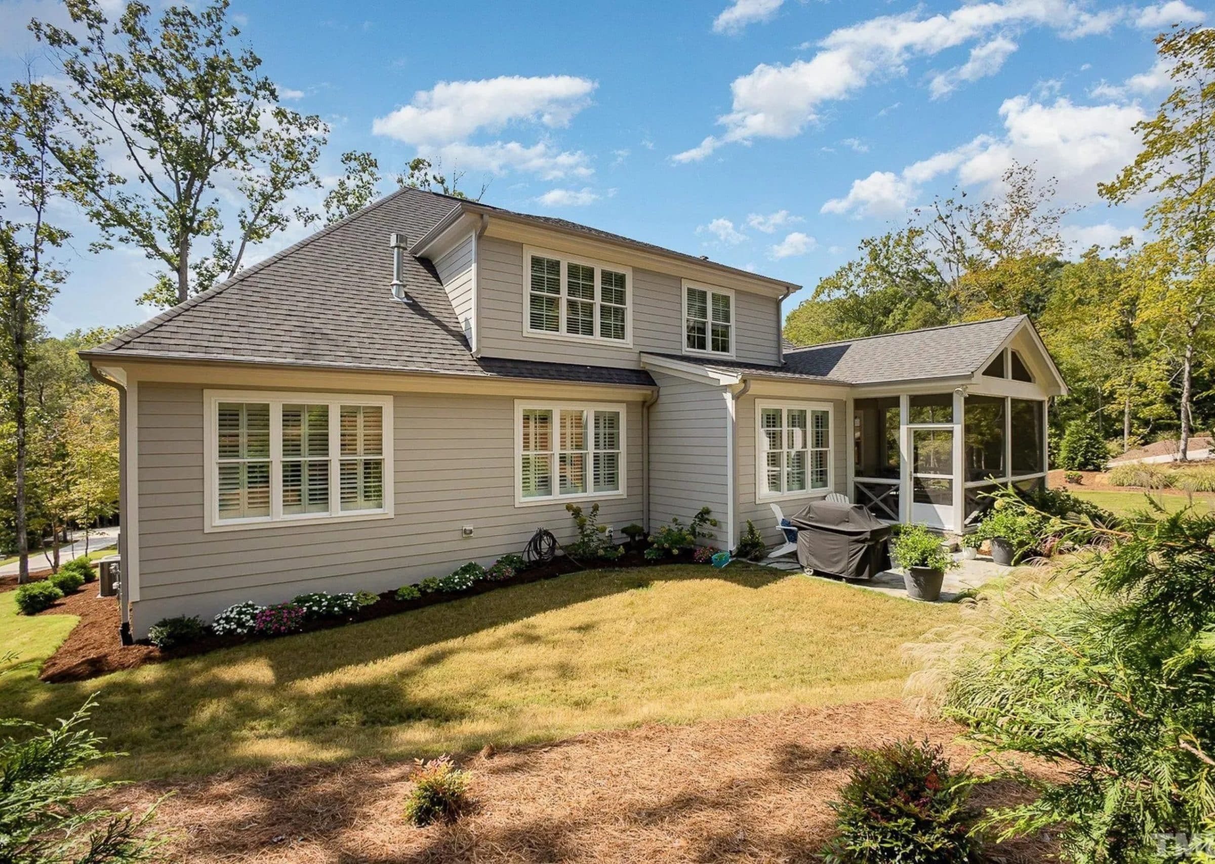 Custom Transitional house Plan with 4 Bedrooms and Elegant Features