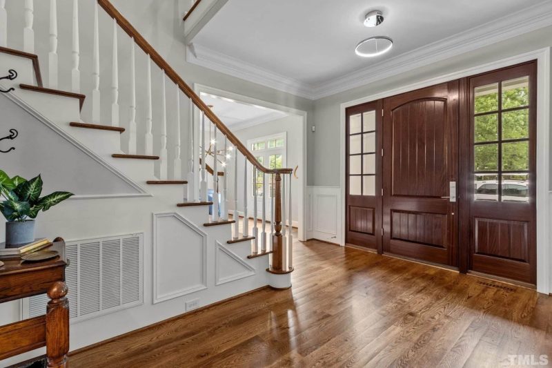 Elegant Cape Cod house Floor Plan with 2-Story Design
