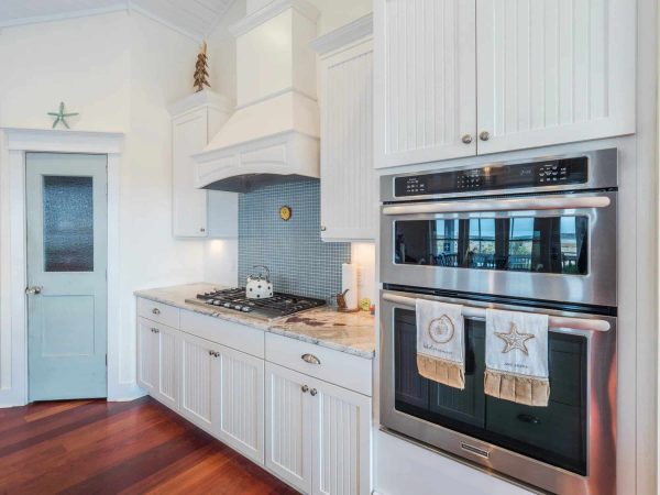 Elegant Coastal house Design