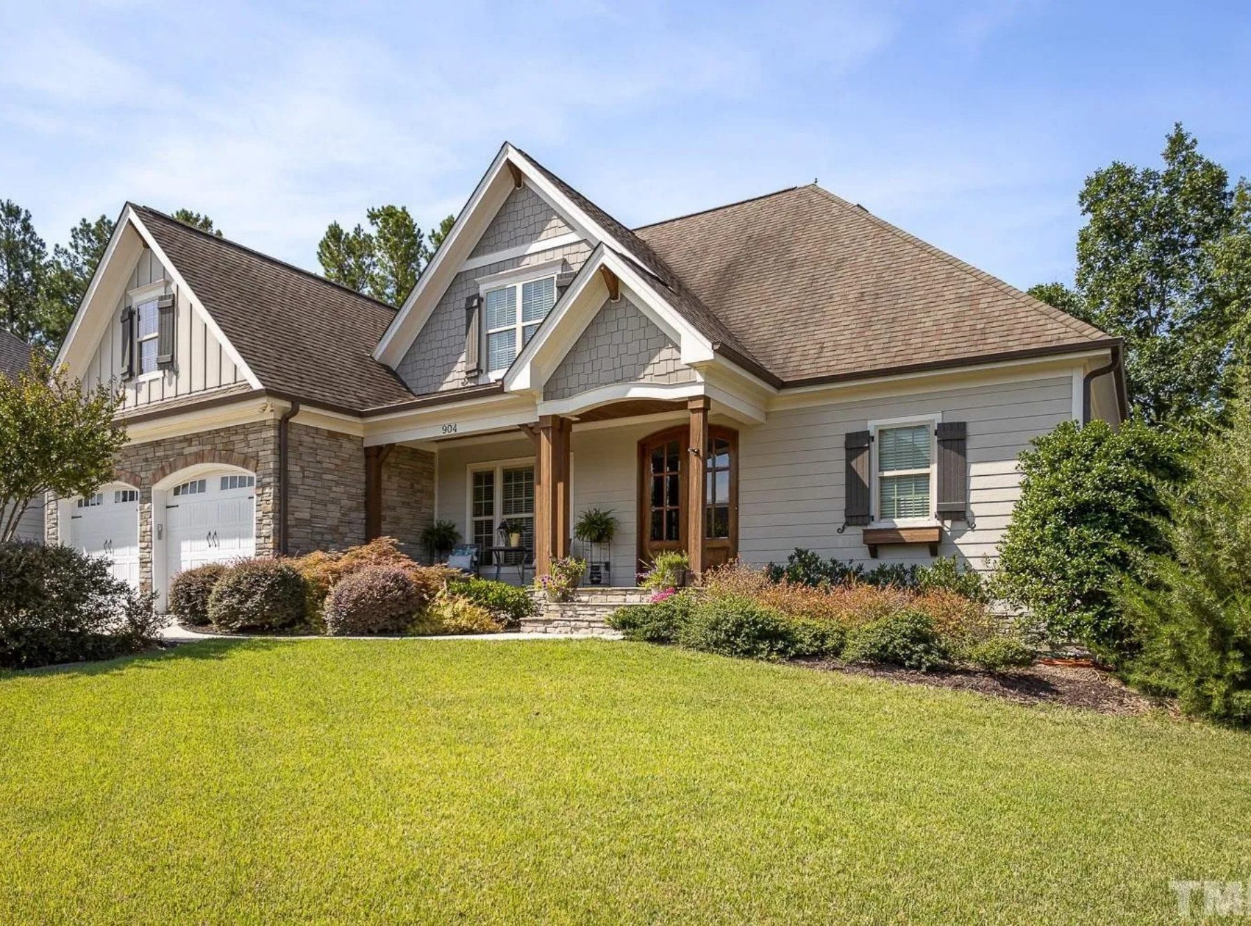 Elegant Craftsman house Plan with Detailed Blueprints & CAD Designs