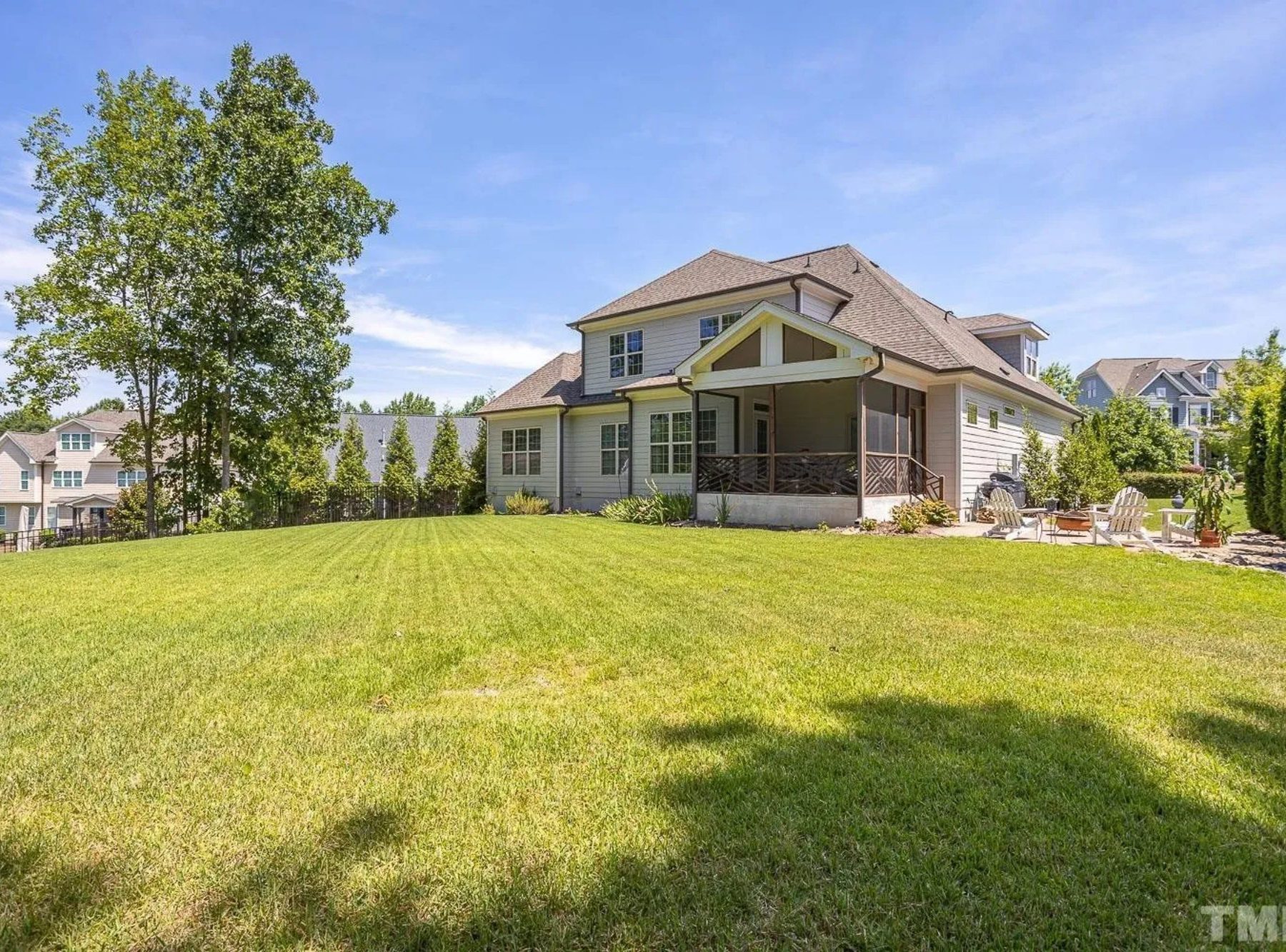 Elegant Craftsman house Plan with Detailed Blueprints & CAD Designs