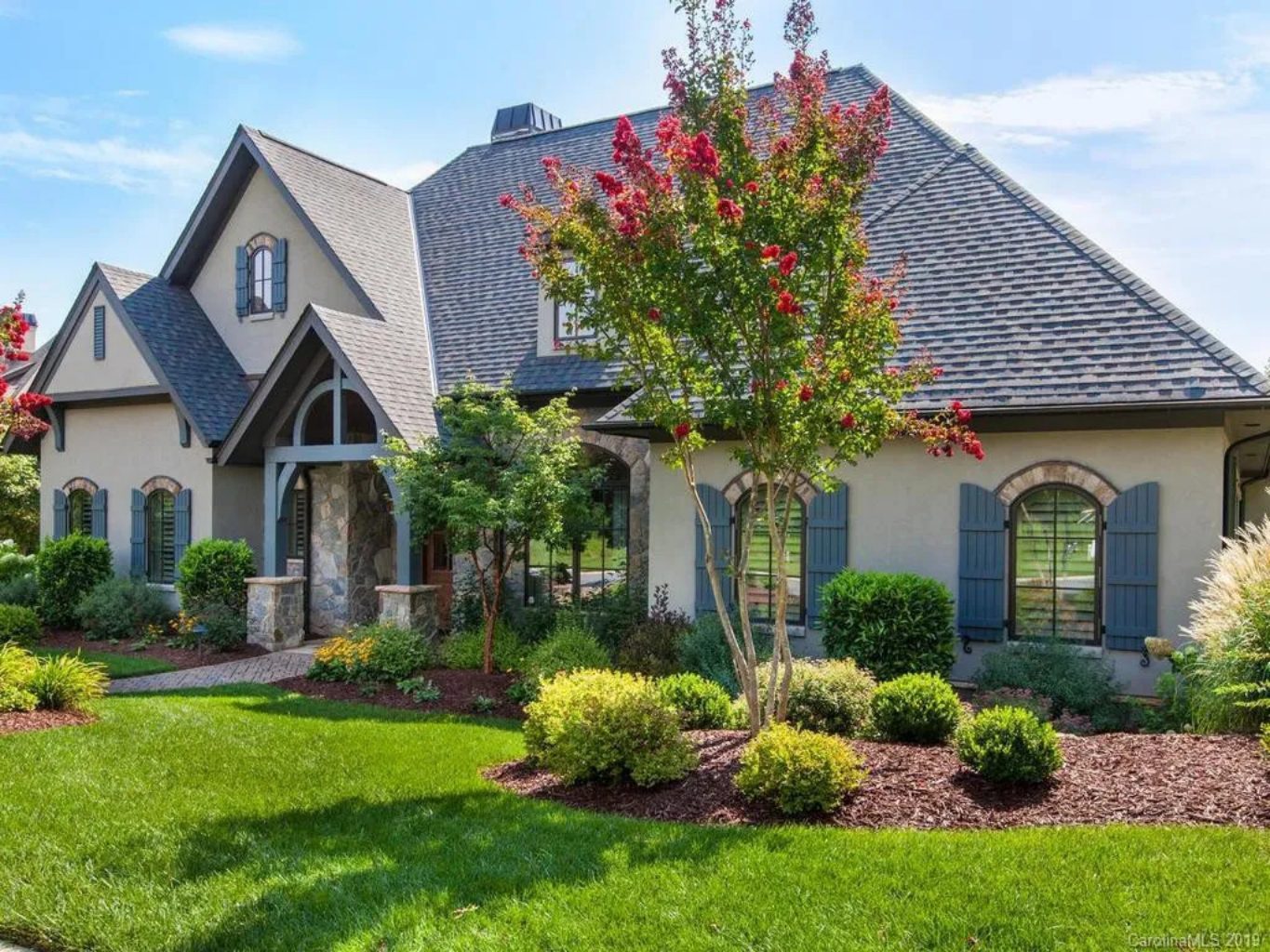 Elegant house Floor Plan | French Country Ranch Design Blueprint