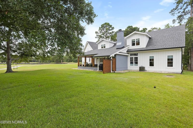 Elegant house Floor Plan with CAD Designs & Blueprints