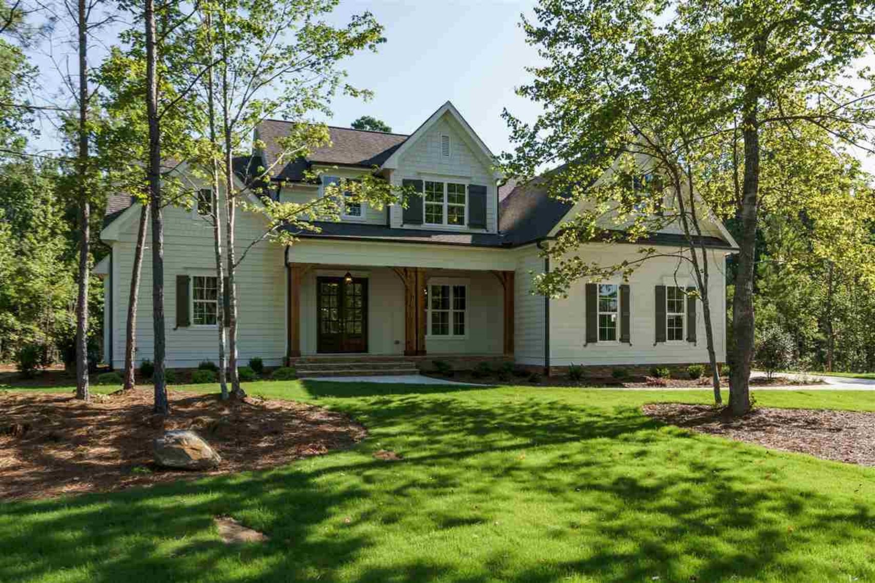 Elegant house Plan with 4 Bedrooms,CAD Designs & Features