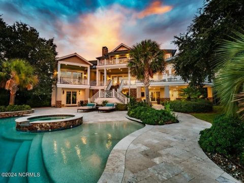 Elegant house Plan with CAD Designs & Blueprint Details