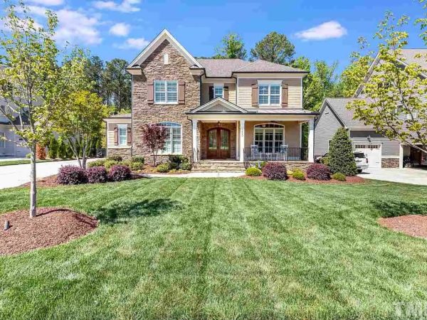 Elegant house Plan with CAD Designs and Traditional Blueprint