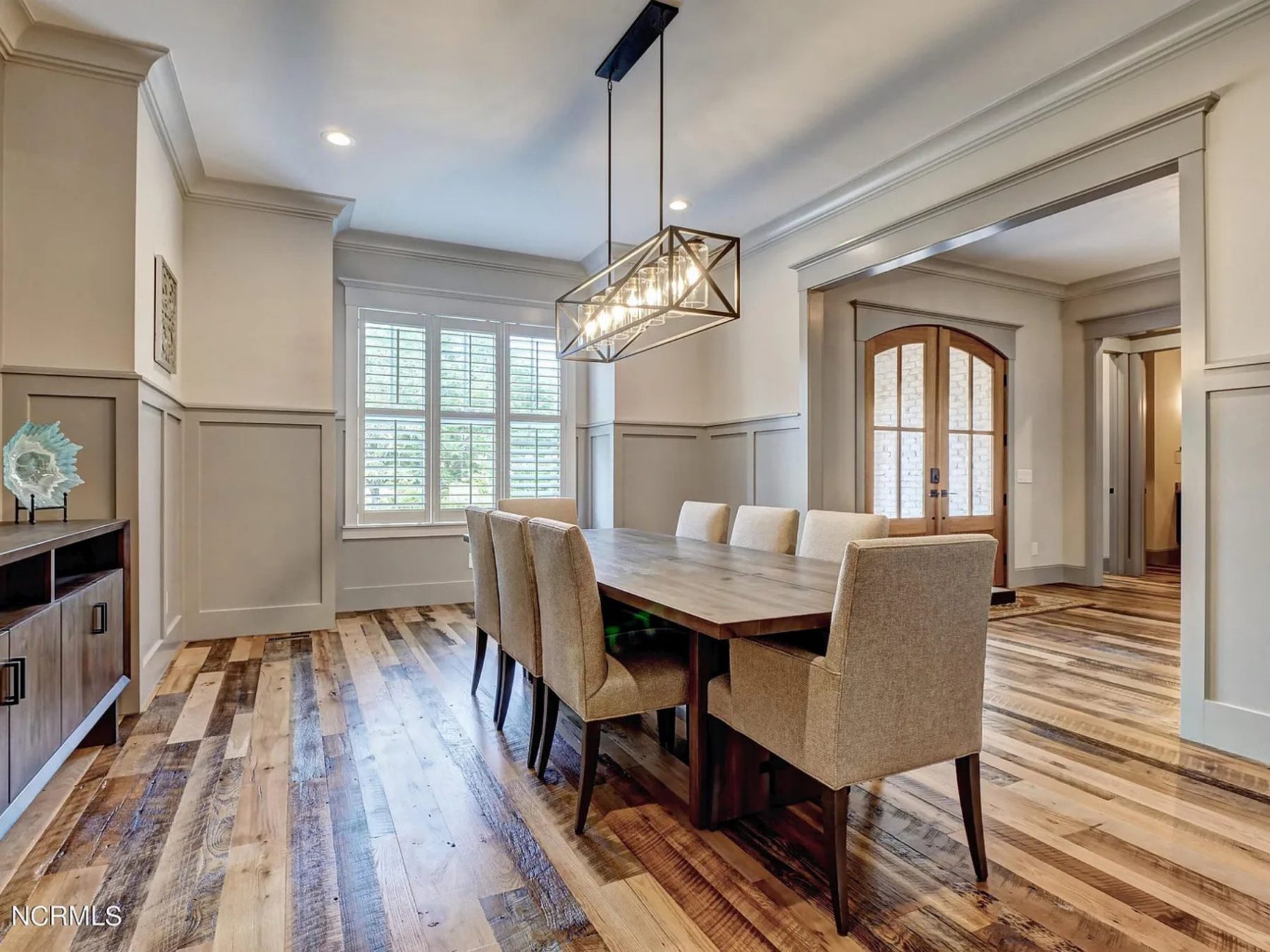 Elegant house Plan with Detailed Architecture and Floor Designs