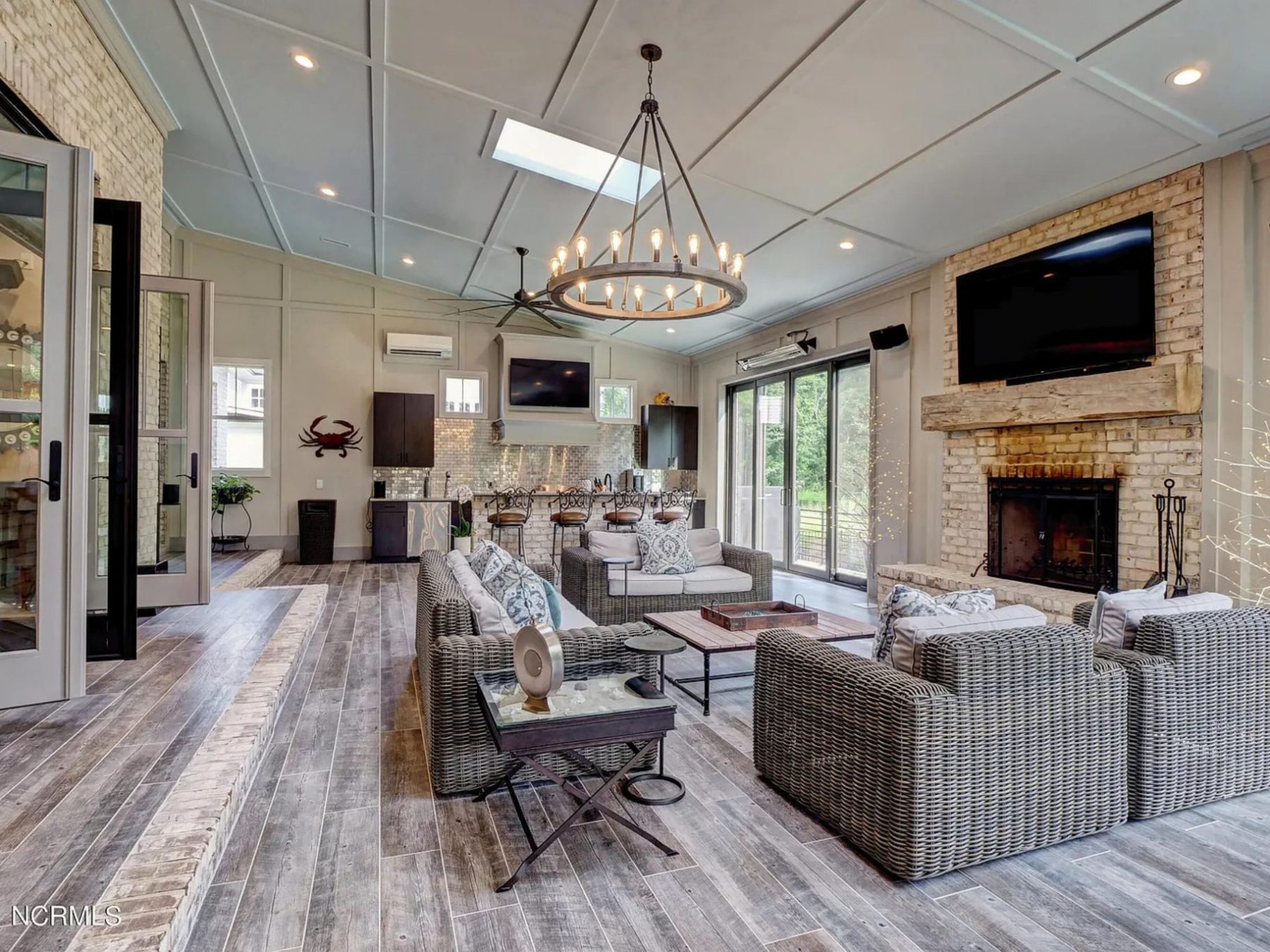Elegant house Plan with Detailed Architecture and Floor Designs
