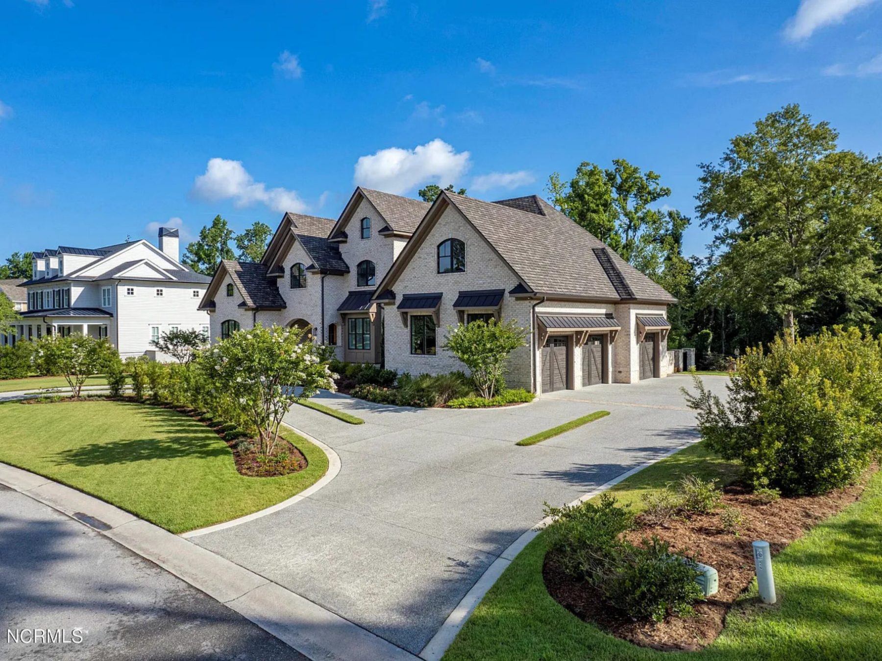 Elegant house Plan with Detailed Architecture and Floor Designs