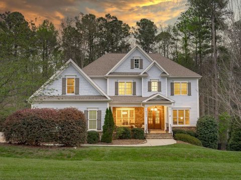 Elegant house Plan with Detailed Blueprints and 2-Story Design