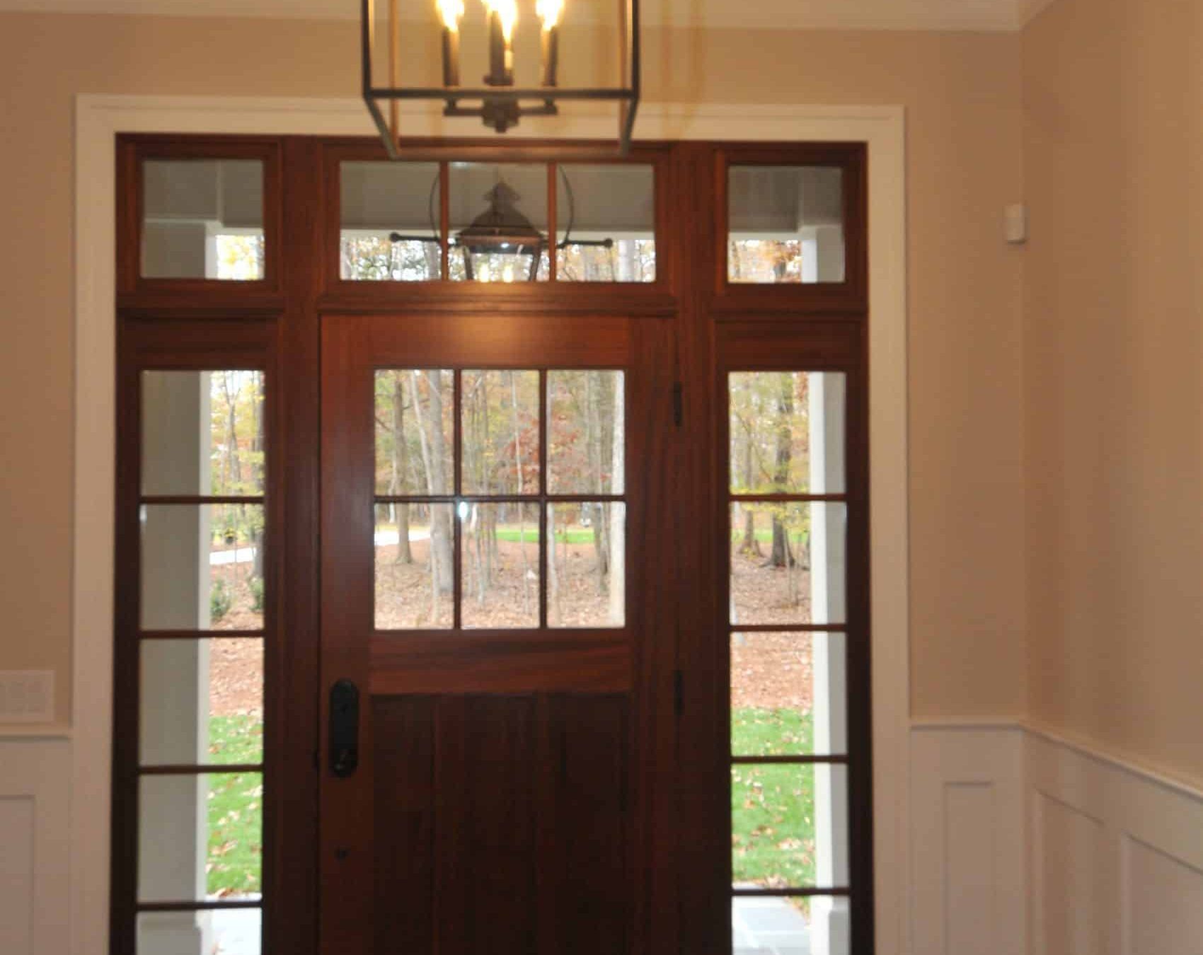 Elegant Traditional house Design with Detailed Floor Plan