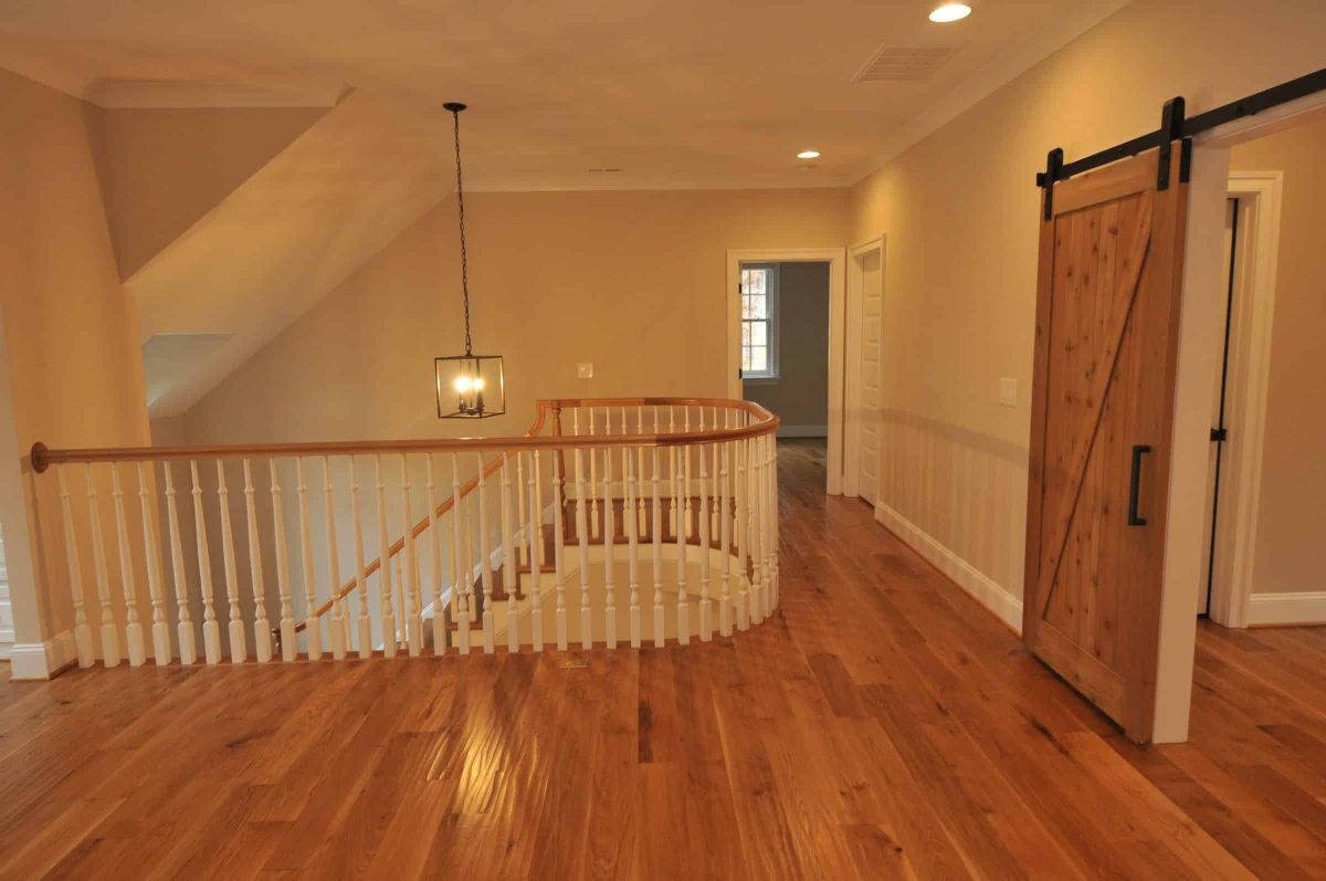 Elegant Traditional house Design with Detailed Floor Plan